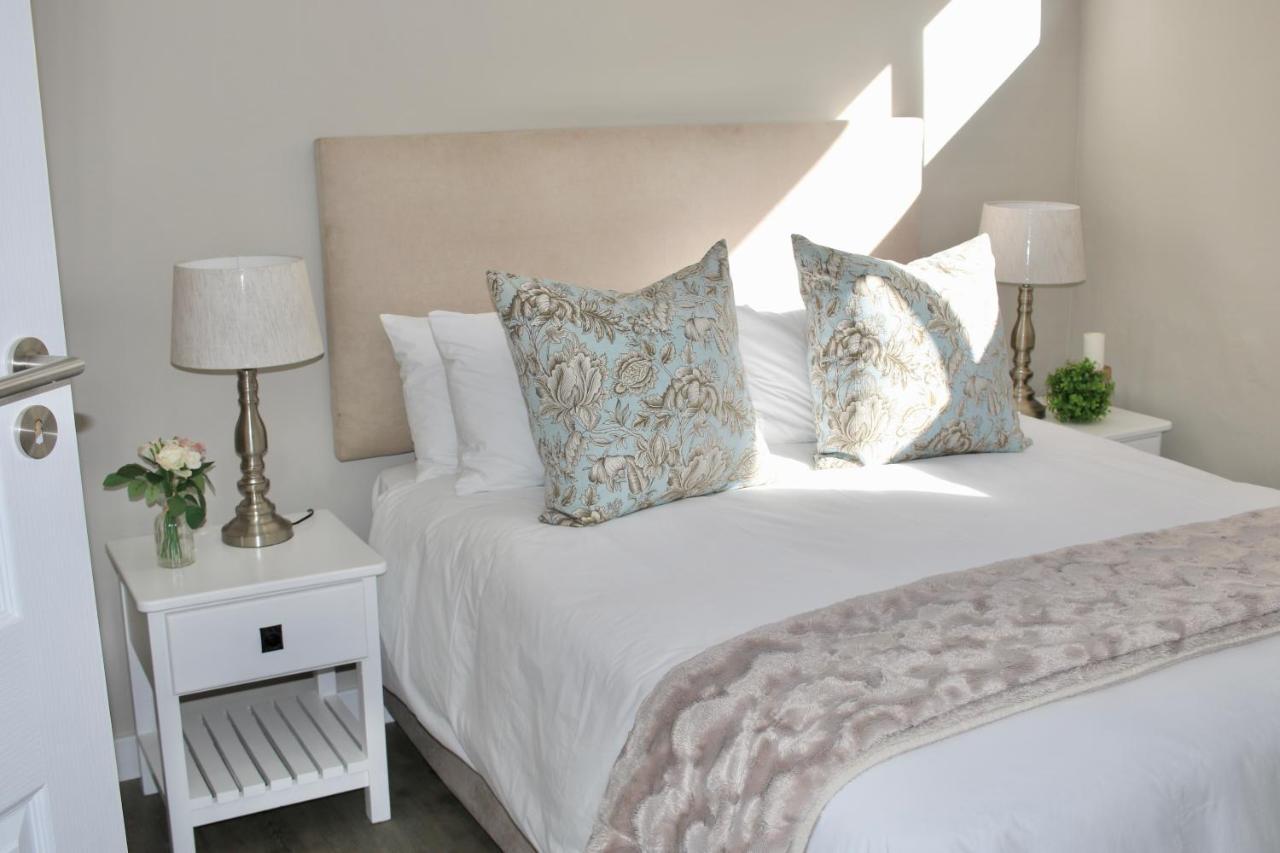 Ocean Pearl Hermanus - 5 Bedrooms Exterior foto